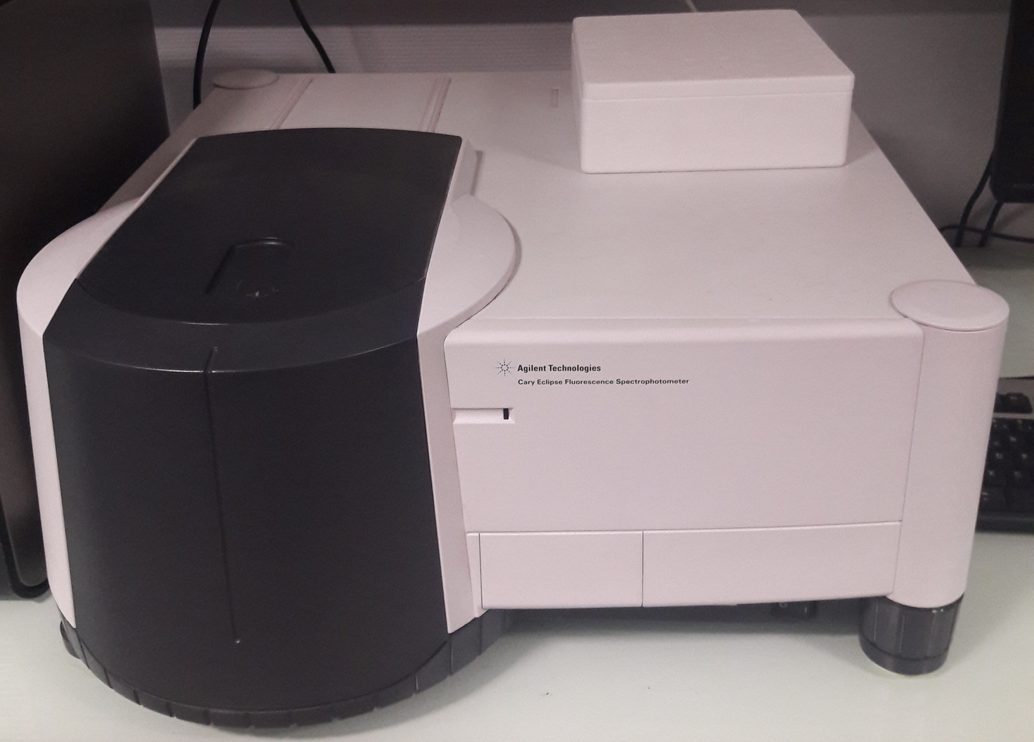 AGILENT SPECTROPHOTOMÈTRE DE FLUORESCENCE CARY ECLIPSE(1)